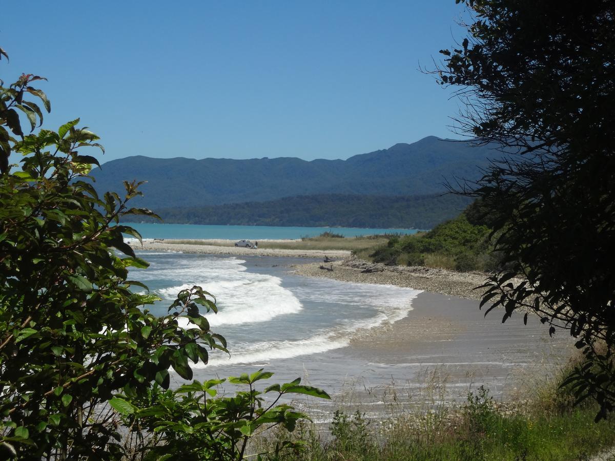 The Cliffs Seaside Lodge Tuatapere Eksteriør bilde